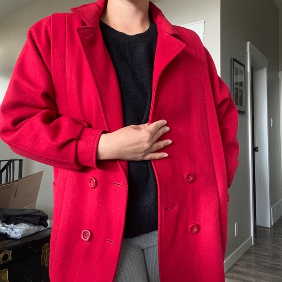 Vintage 70’s/80’s Wool Blend Holiday Red Double Breasted Puff Sleeve Peacoat - Picture 3 of 15